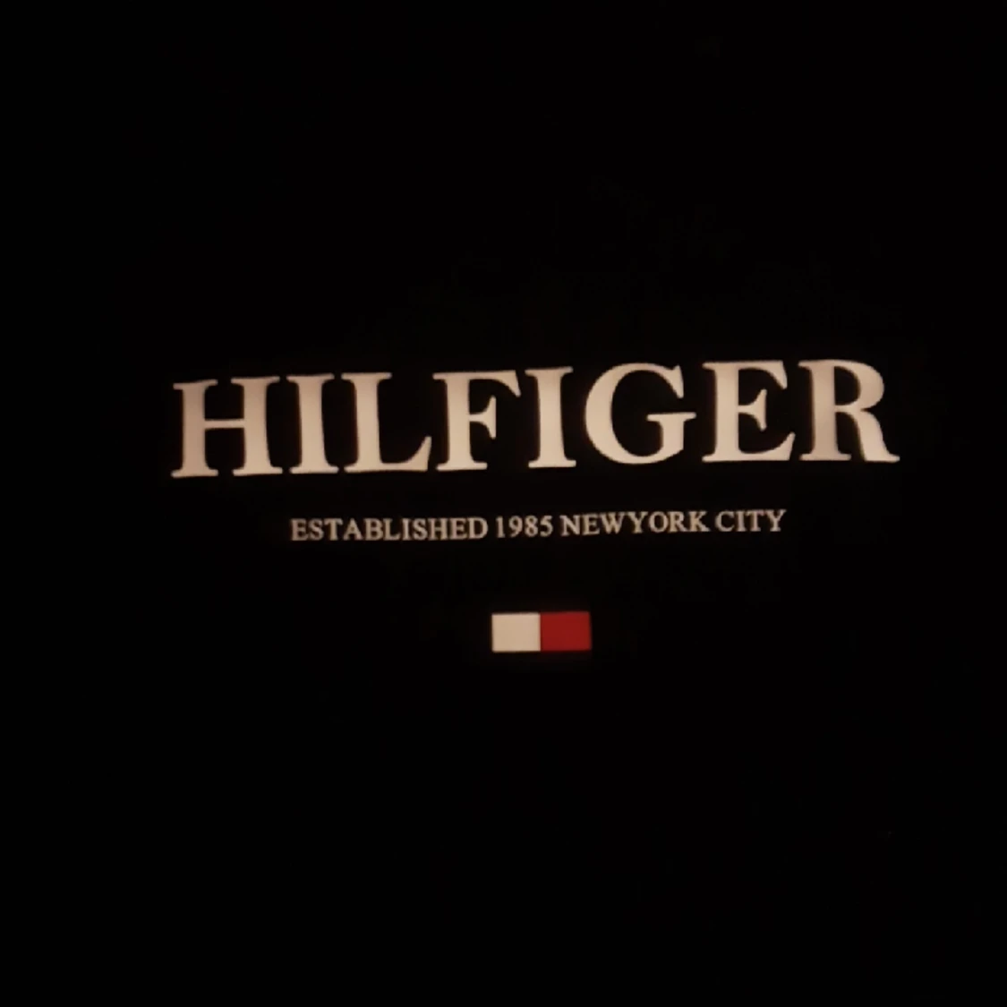 Snygg Tommy hilfiger tröja - 90