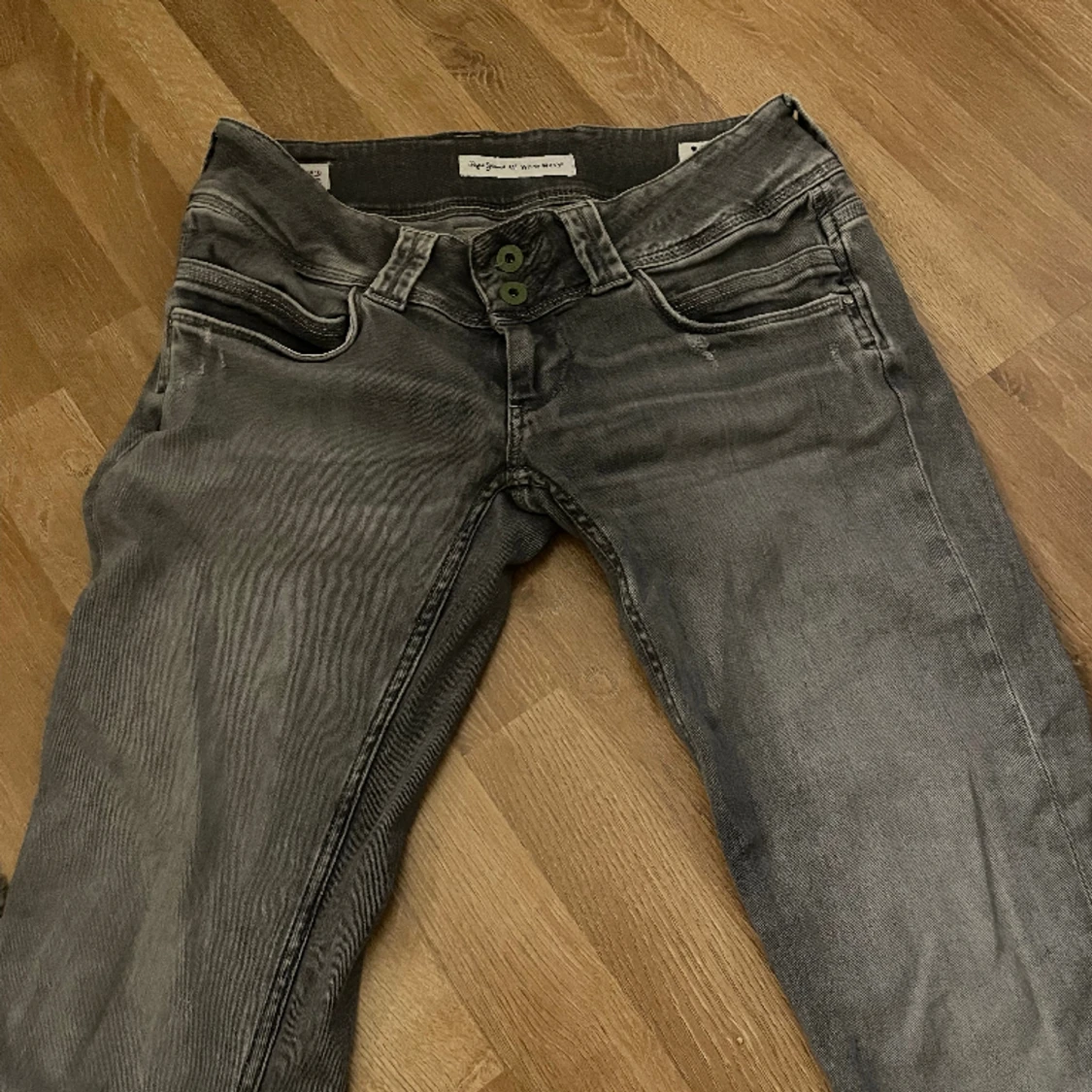 lågmidjade jeans  - 90