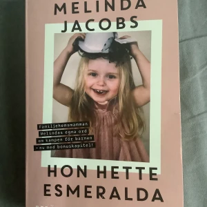 Bok pocket med bonuskapitel. Hon hette Esmeralda  - Pocket 