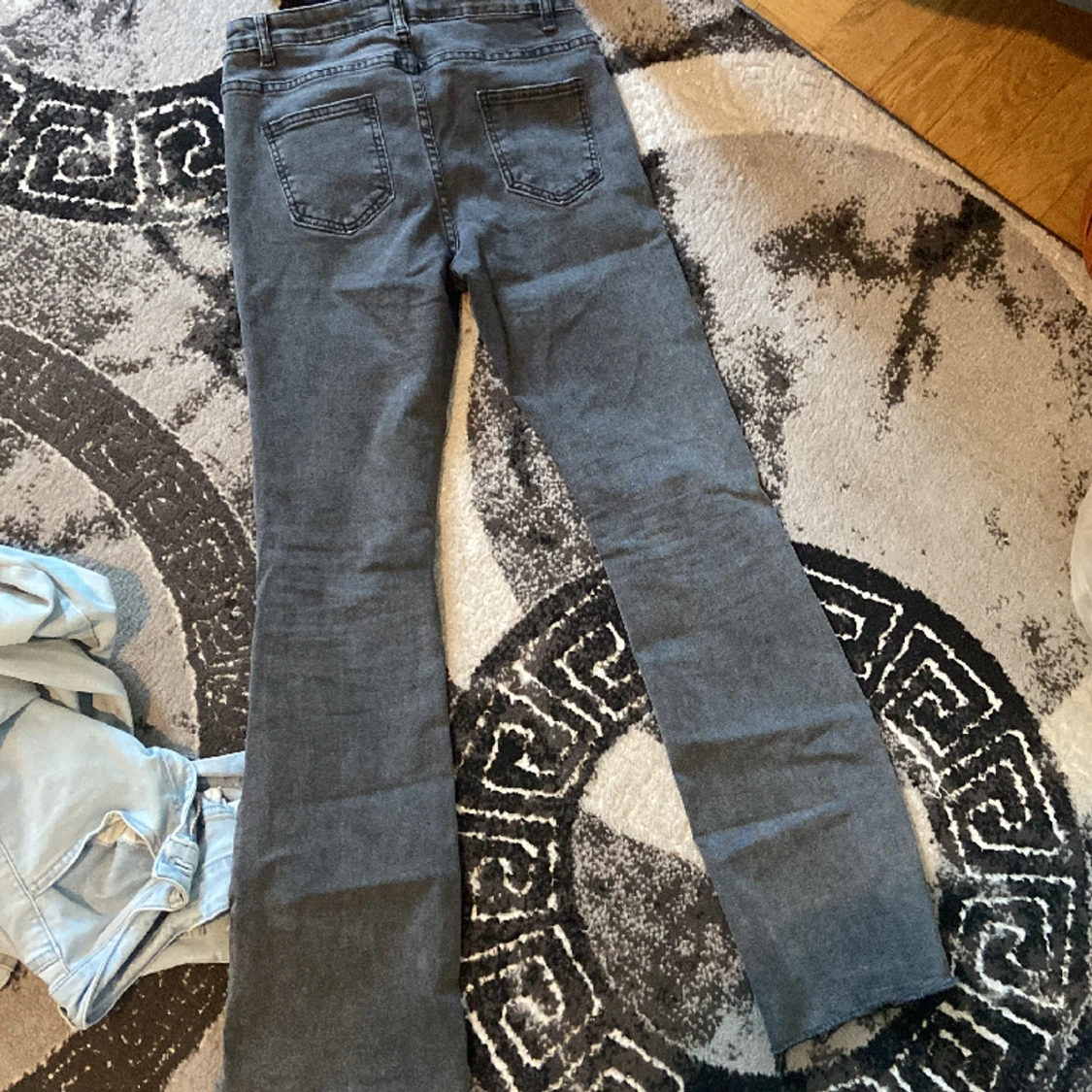 Lågmidjade gråa jeans❤️ - 90