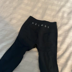 Relode tights prime  - Tights från relode, helt nya aldrig använda endast testade. Nypris 699. Storlek xxs