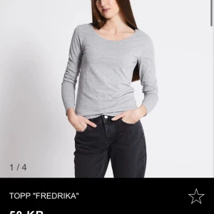 Grå baströja - Aldrig använd eller ens testad