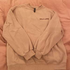 Sweatshirt från H&M Divided i storlek XS, fint skick❤️