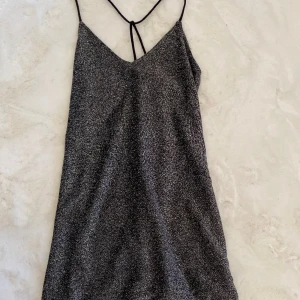 Glittrig klänning❤️‍🔥❤️‍🔥 - Glittrig klänning perfekt till nyår🥰🍾