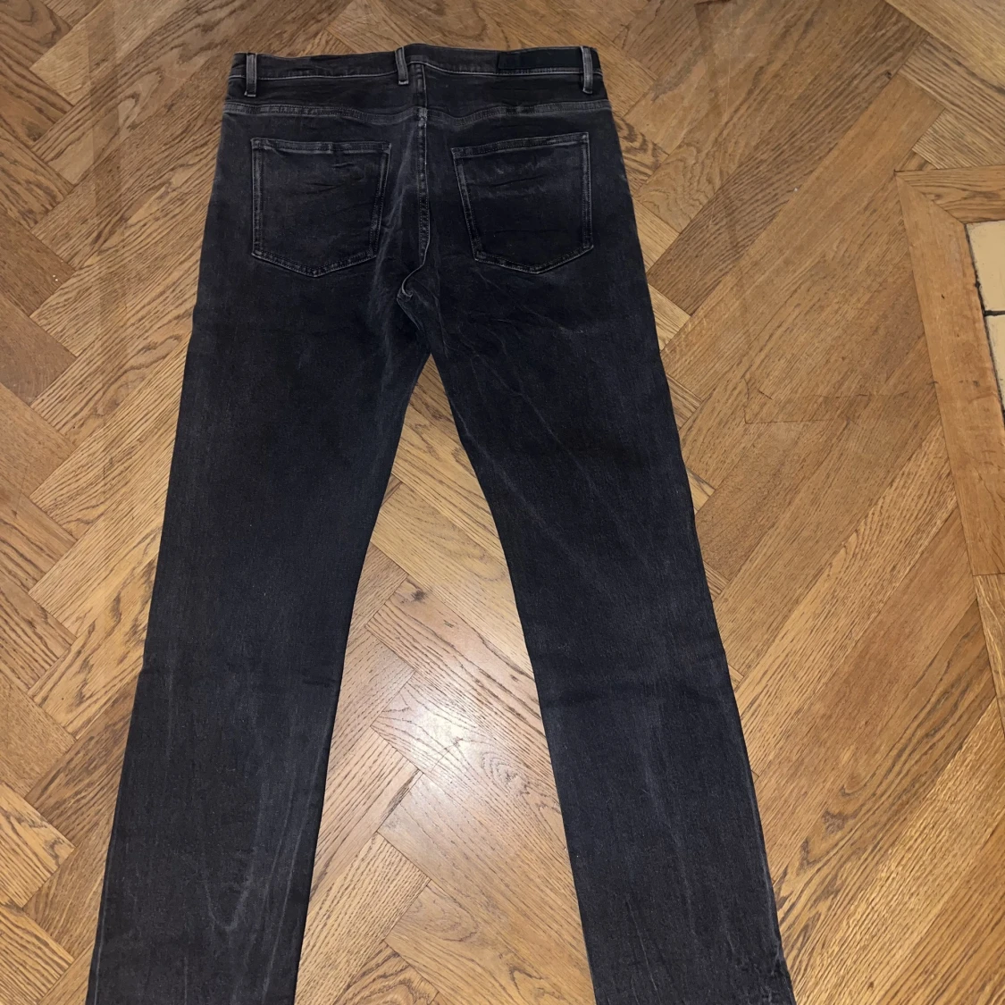 Svarta jeans - 90