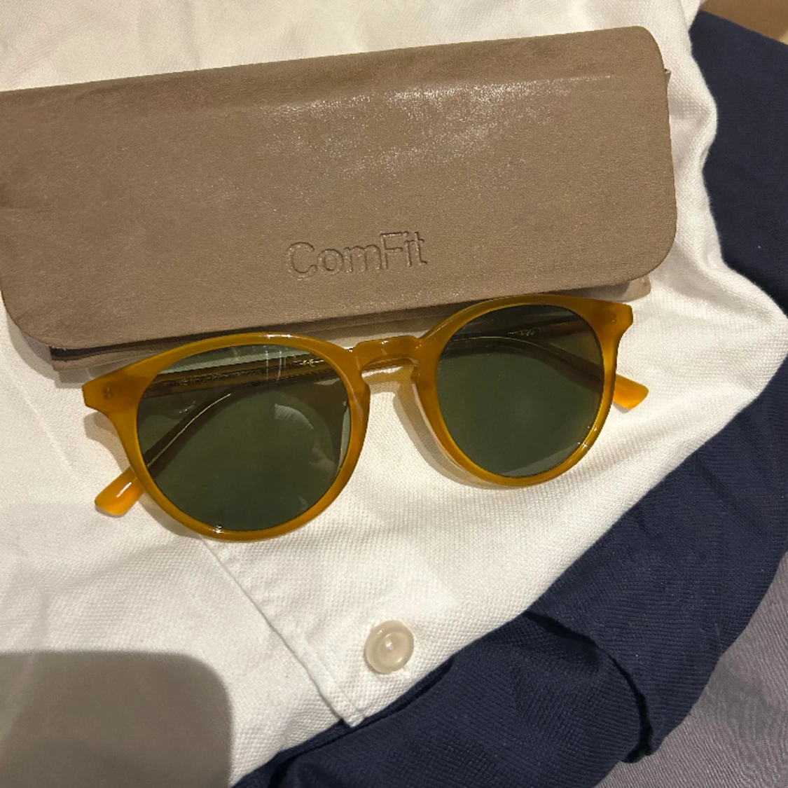 Messy weekend solglasögon