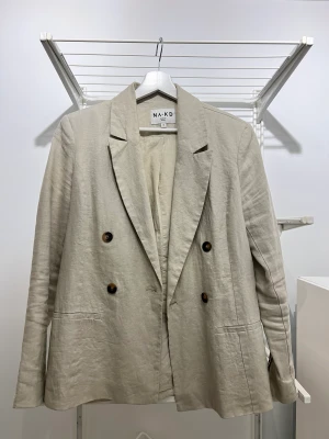 Linne blazer  - Använd några gånger, mycket fint skick.