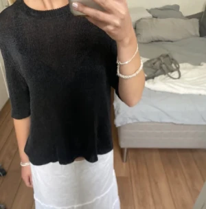 Trekvarts armare tröja - Använd ett fåtal gånger. Lånade bilder