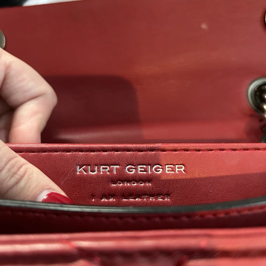 Röd Kurt geiger väska  - 91
