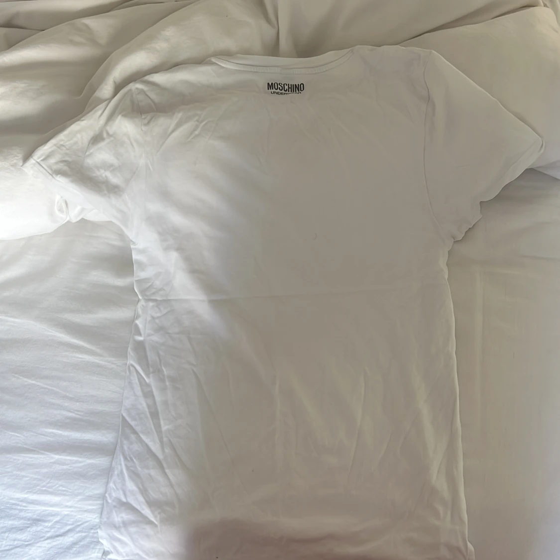 Moschino T-shirt  - 90