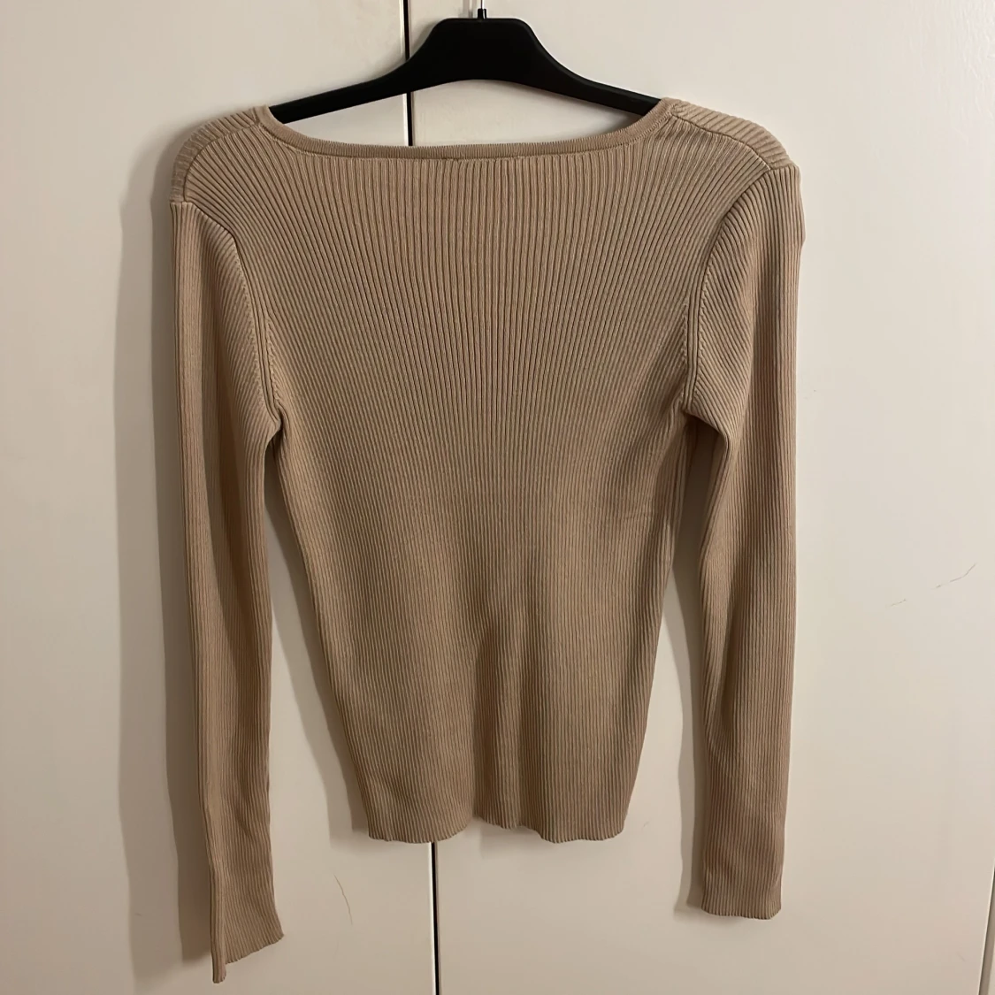 Beige tröja - 90
