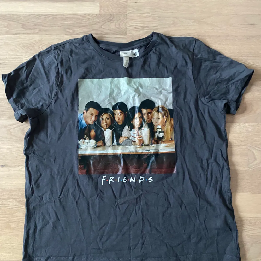 Friends tröja!. T-shirts.