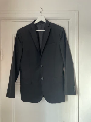 J.Lindeberg Kavaj - Använd ett fåtal gånger.