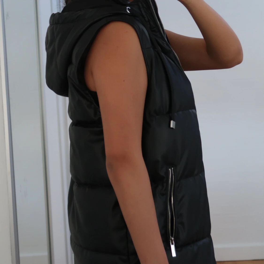 Svart lång lack väst - 90