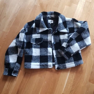 Höstjacka  - Höstjacka kort modell