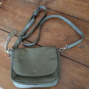 Leather messenger bag by dR Amsterdam. Excellent condition barely used. 
