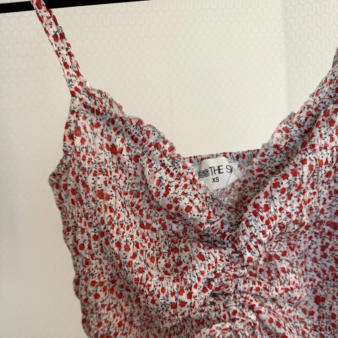 Blommigt linne  - 90