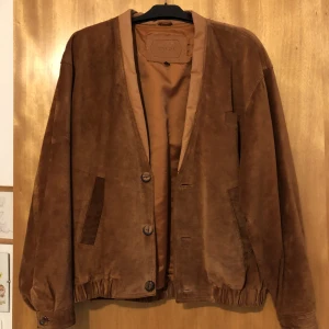 Vintage läder jacka - Inga fel Knappt använd Äkta läder