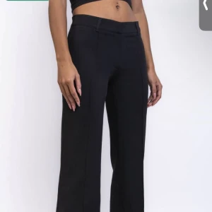 Kostymbyxor  - Fina kostymbyxor, ny pris 649