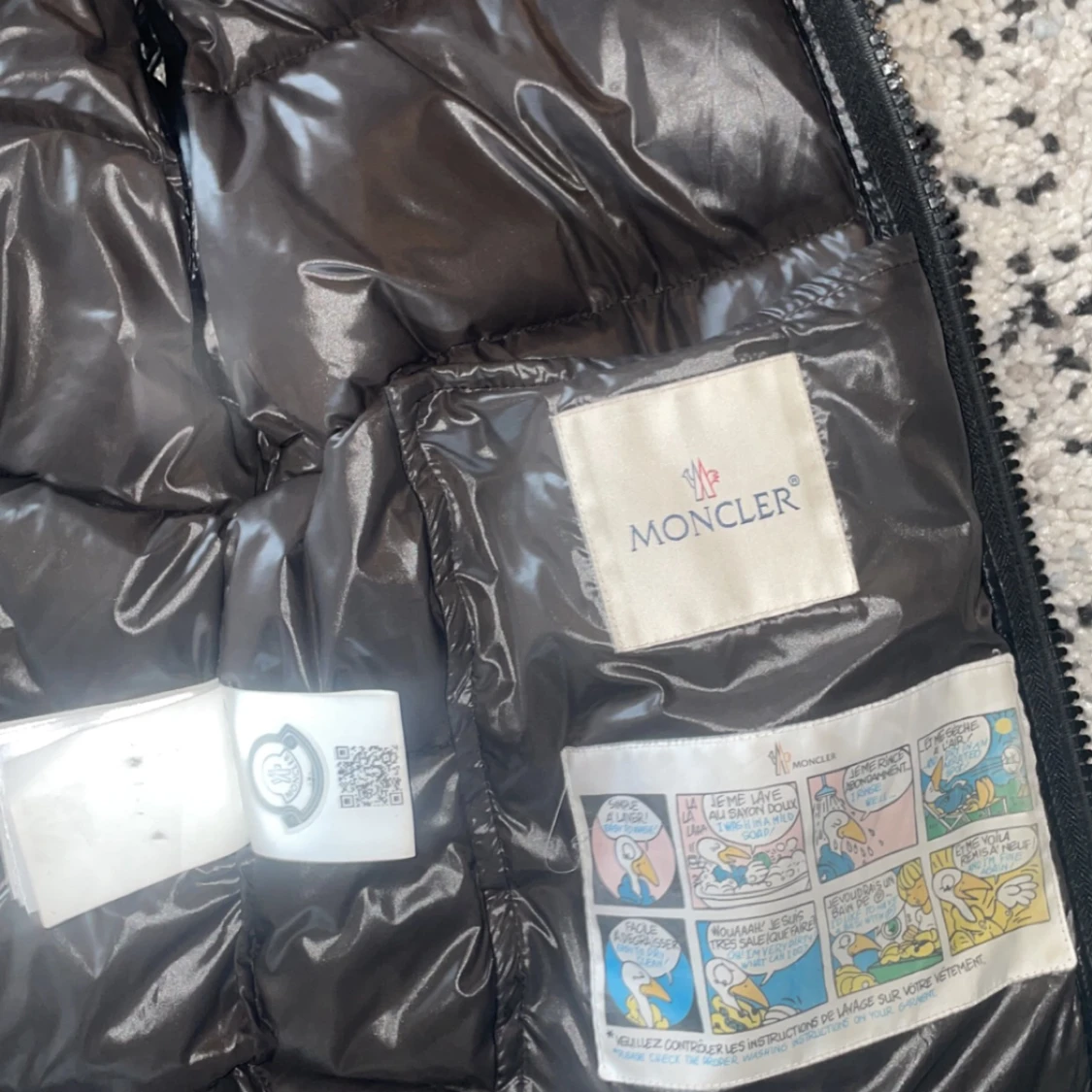 Moncler Väst  - 91