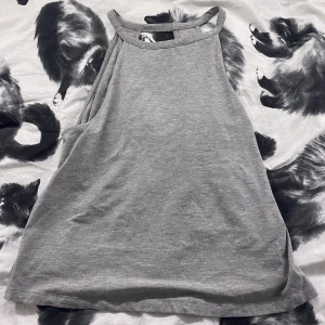 Basic Grå line - En basic grå line som jag inte gillar så mycket 