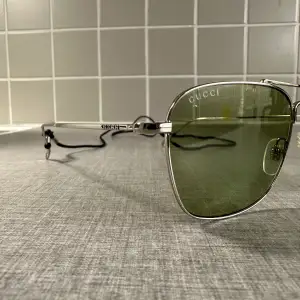 Gucci sol glasögon Helt nya från synsam  