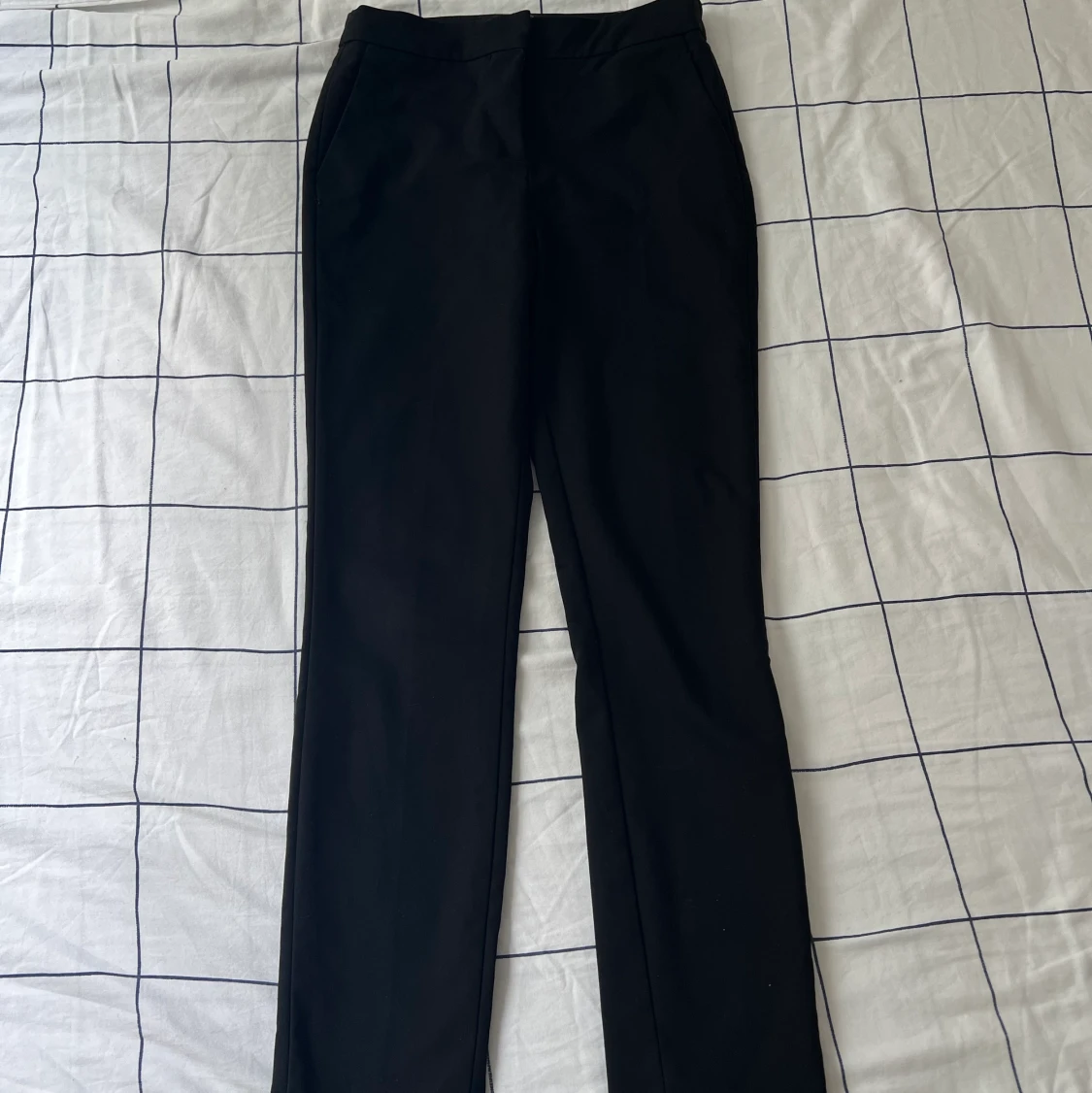 Svarta kostymbyxor från zara 