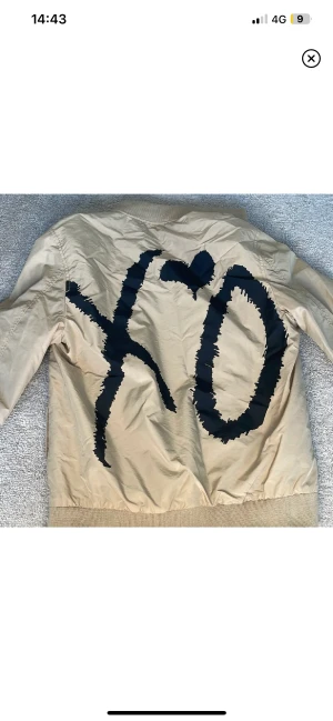 Hm X the weeknd  - Bomber jacka från Hm C the weeknd kollektionen i storlek XS