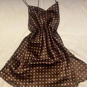 gulligt nattlinne - supergulligt nattlinne/klänning i storlek xs <3 