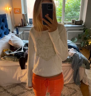 Zadig tröja - Jättesnygg tröja ifrån Zadig & Voltaire som tyvärr inte kom till så mycket användning. 