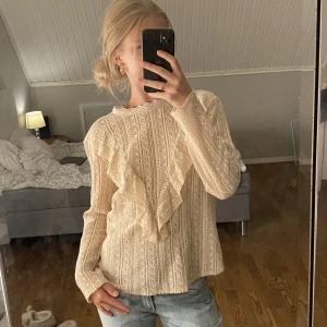 Blus - Fin blus från Kappahl som inte säljs längre❤️