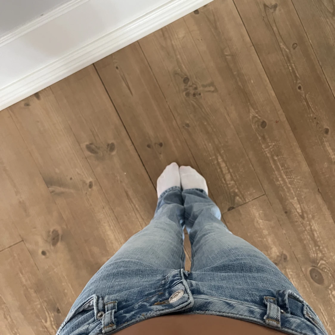 Lågmidjade Gina jeans