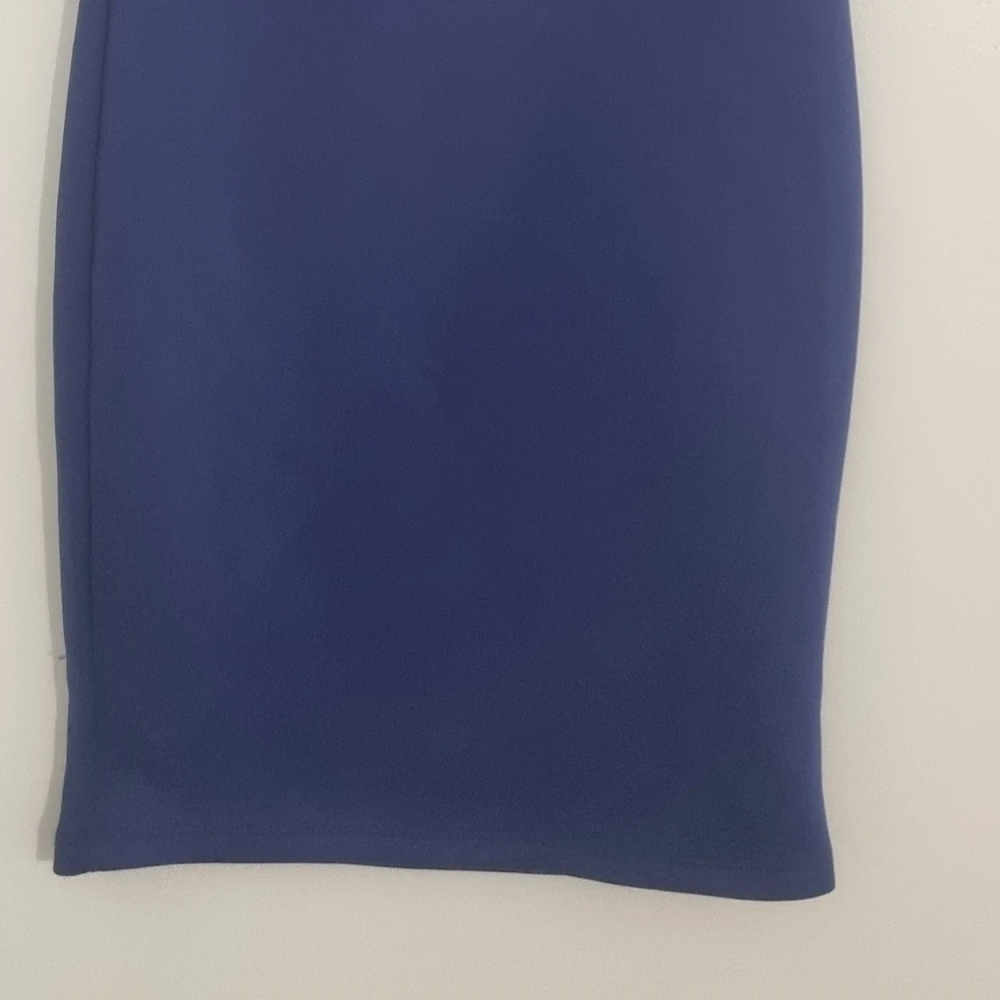 Snygg figurformad klänning  - 90