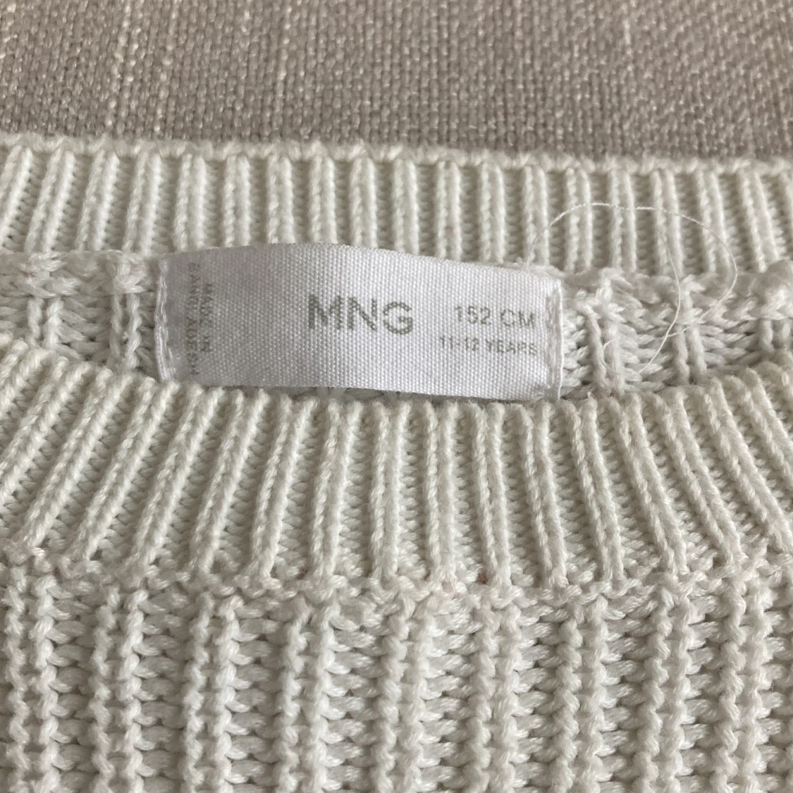 Randig stickad tröja  - 91