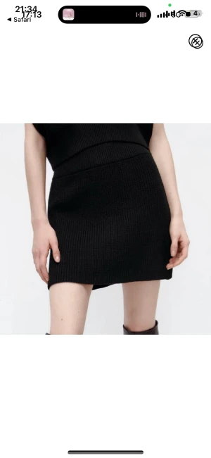 Stickad kjol - Stickad kjol från zara. Använt skick men fortfarande fin❤️