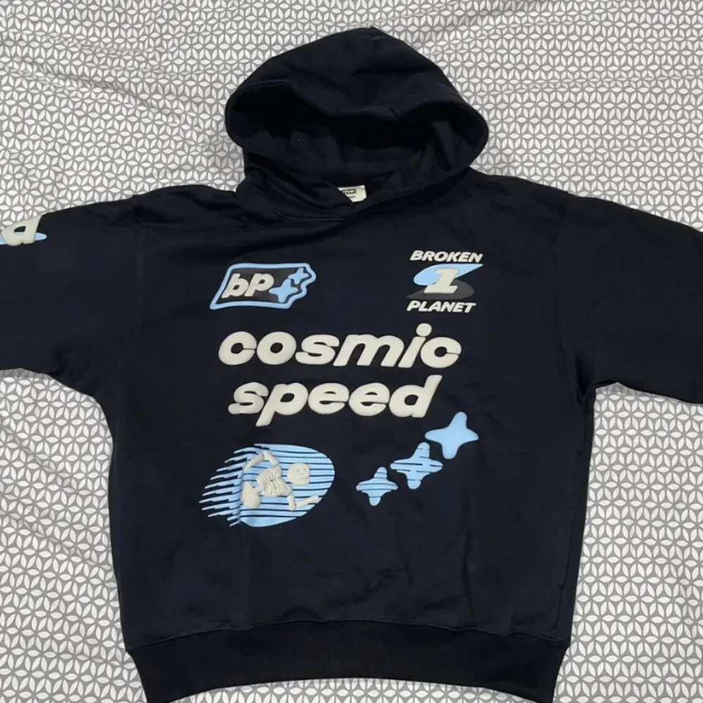 Broken Planet - Cosmic Speed Hoodie - Size M - Helt ny  Har kvitto. Hoodies.