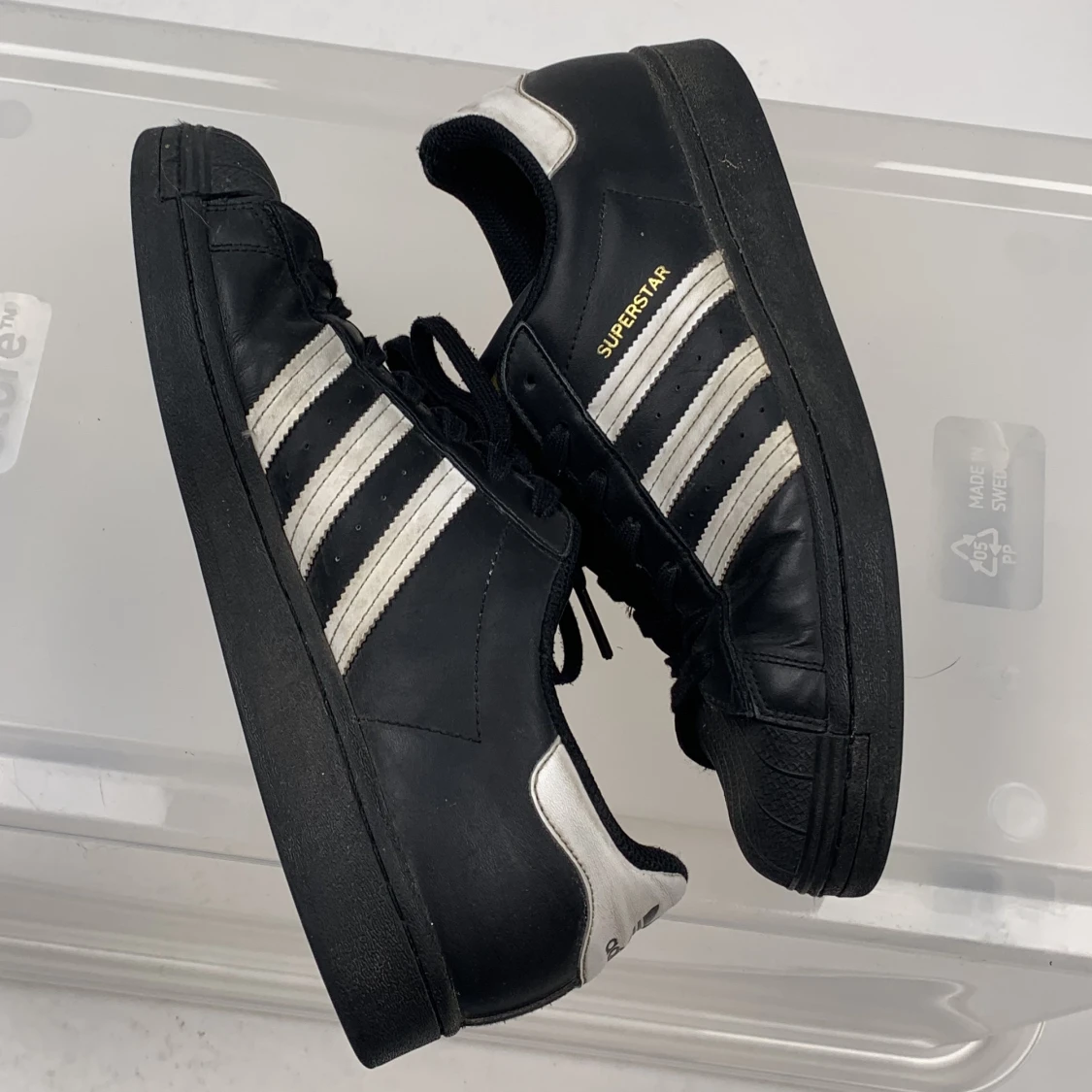 Adidas skor - 90
