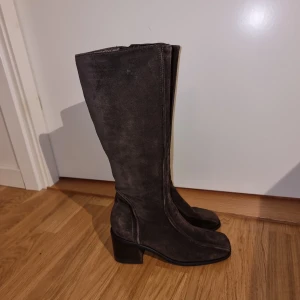 Vintage mocka boots - Nyligen omsulade