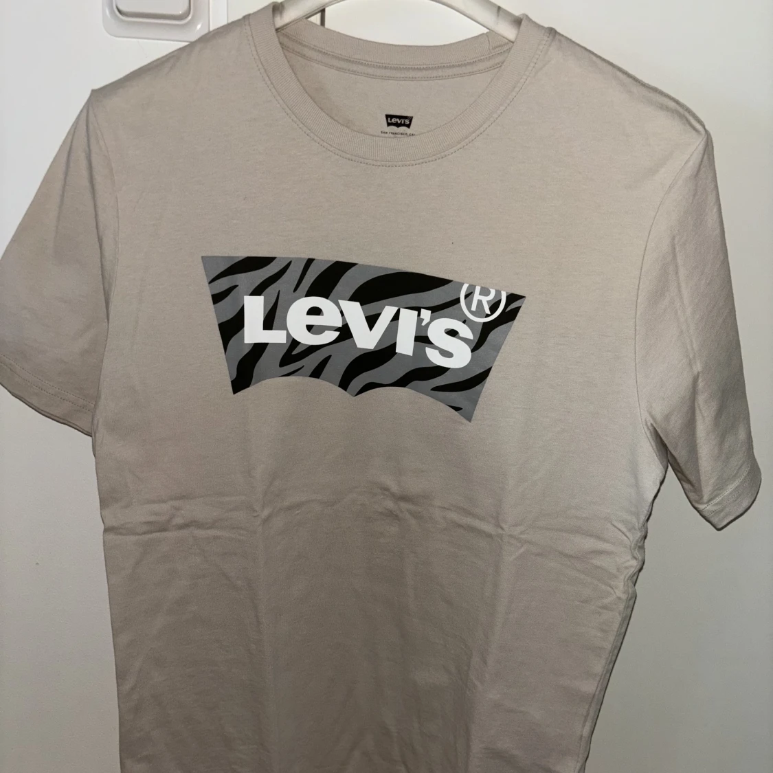 Levis T-shirt 