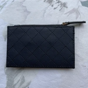 Handväska - Jättefin handväska som inte kommit till användning, i jättebra skick. 🤍