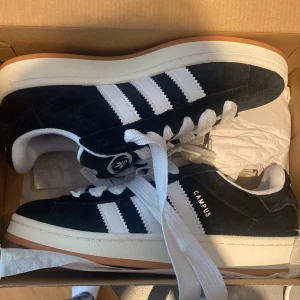 adidas Campus 00s - Tänkte kolla intresset på dessa skor som jag köpt men inte fått användning för än