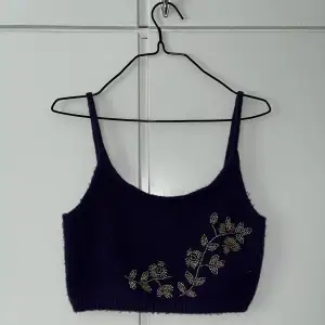 Nice dark purple knitted and beaded crop top from Zara! hardly worn