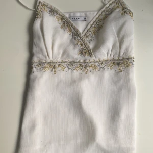 Blus  - Superfin blus/topp som är för stor för mig ☺️Passar s-m