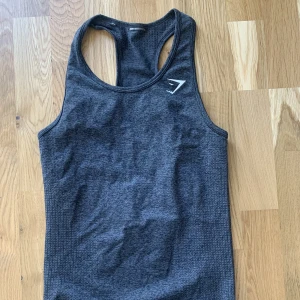 Gymshark linne - Vital seamless linne från gymshark i strl S, knappt använd, fint skick.