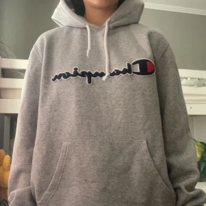 hoodie - Säljer min oanvända championhoodie, pris kan diskuteras