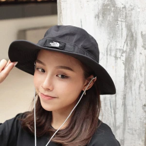 The North Face sun hat - Classic v brimmer hat Brand new with tags on Never worn