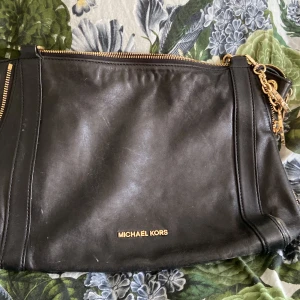 Michael Kors  - Bra skick  Inköpt Tara 3400kr