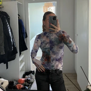 Mesh tröja - Super cool mesh tröja. Använd få gånger