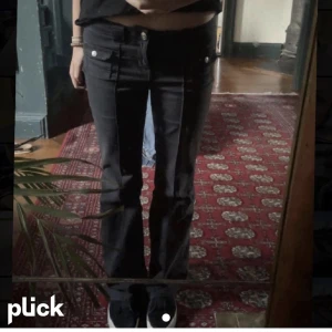 Hm jeans - Slutsålda!! Aldrig använda, storlek 38 men passar 36 som jag vanligtvis har💖