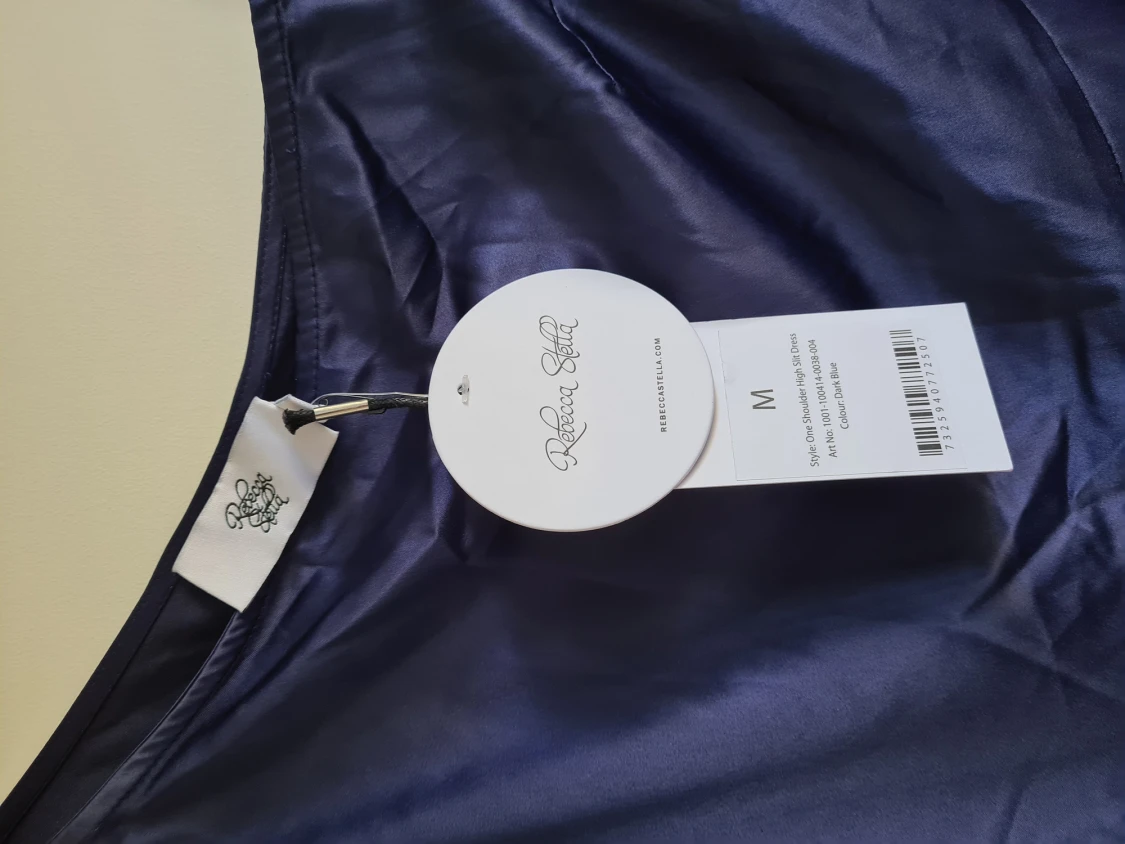 Helt ny långklänning! 